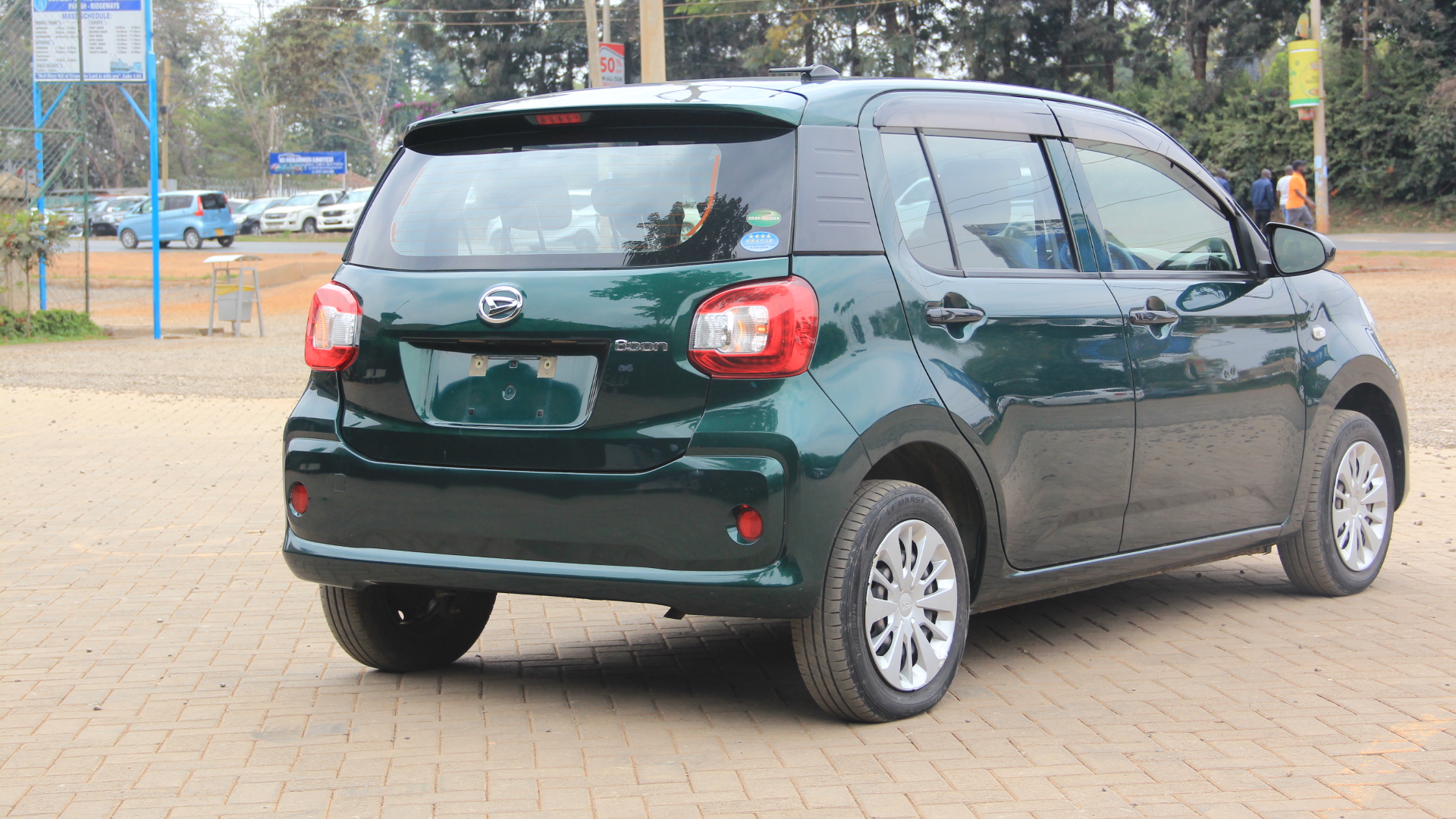 Daihatsu Boon - Efficient & Urban‑Friendly - Image 10
